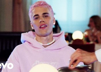 Justin Bieber – Yummy (Official Video)